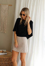 Wing Sleeve Top – Black