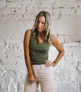 Allure Scoop singlet