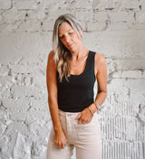 Black Scoop singlet