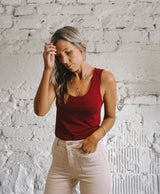 Burgundy Scoop singlet